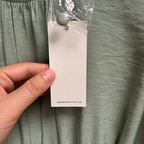 Moon River Sage Green Puff Sleeve Midi Dress Women’s Size S NWT - Picture 6 of 16